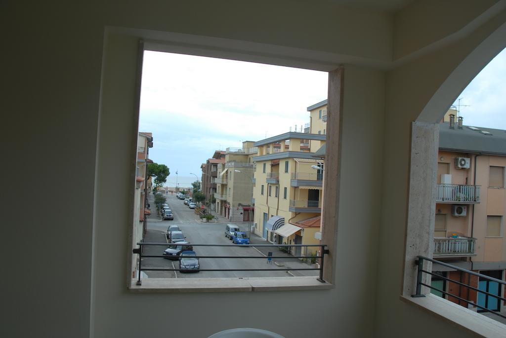 I Portici Appartamenti Marina di Grosseto Bilik gambar